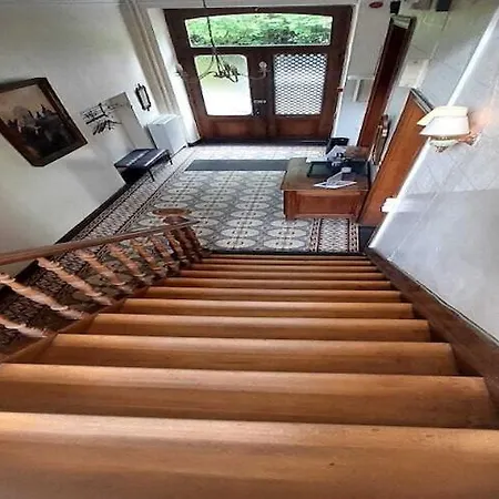 Heritage In With Garden, Cleaning Included 斯帕