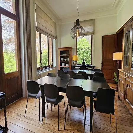 Heritage In With Garden, Cleaning Included